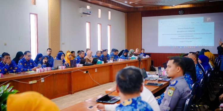 Wakil Bupati Solok Buka Kegiatan Bimtek Penyusunan Rencana Strategis Perangkat Daerah Tahun 2025-2029 di Lingkungan Pemkab Solok