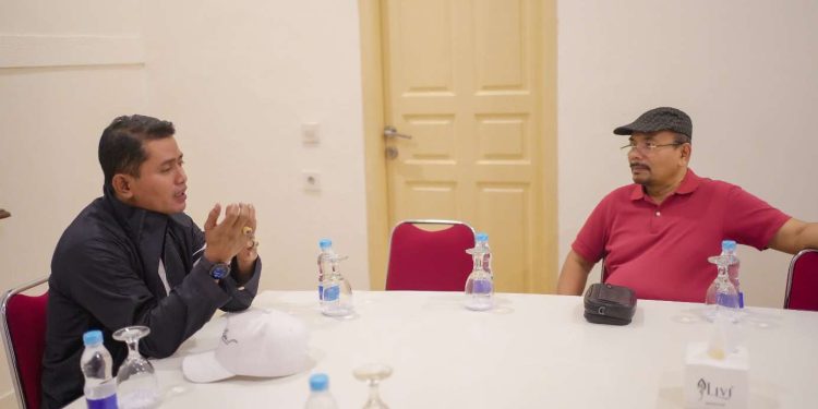 Bahas Kemajuan Daerah, Bupati Solok Bertemu Kepala Bappenas RI Periode 2014 – 2015 Andrinof Chaniago