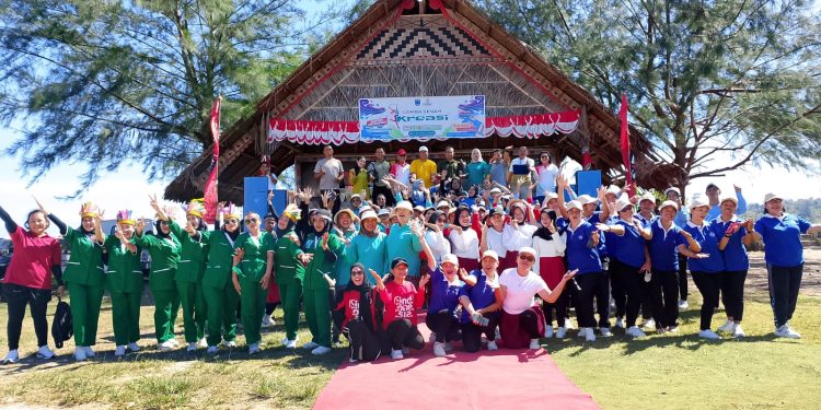 Wakil Bupati Mentawai Jakop Saguruk Buka Secara Resmi Lomba Senam Kreasi