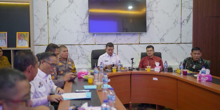 Antisipasi dan Mitigasi Kebakaran Hutan Serta Lahan, Bupati Solok Gelar FGD Bersama Forkopimda