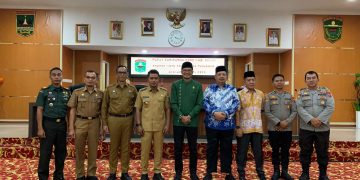 Bupati Solok Sampaikan Komitmen Optimalisasi Anggaran dan Penyelamatan Danau Diatas dalam Rapat Paripurna DPRD Kabupaten Solok