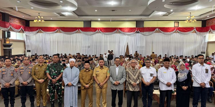 Bupati Jon Firman Pandu Buka Acara Forum Silaturahmi Gerakan Bersama Membangun Kabupaten Solok