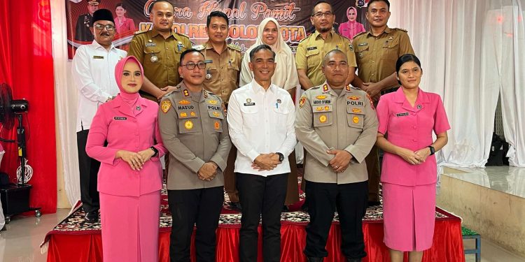 Sekda Medison Hadiri Acara Kenal Pamit Kapolres Solok Kota