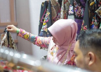 Ketua Dekranasda Kab. Solok Hadiri Puncak Peringatan HUT Dekranasda ke-45 Tahun 2025 di Samarinda