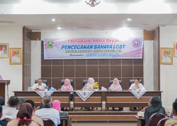 Ketua TP. PKK Kabupaten Solok Hadiri Sosialisasi dan Seminar Pencegahan Bahaya LGBTdi Kalangan Anak Sekolah