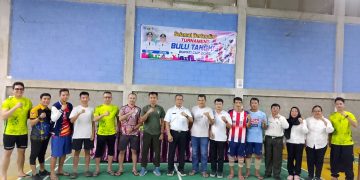 Mewakili Bupati, Lahmuddhin Siregar buka Turnamen Bulutangkis Bupati Cup 2025