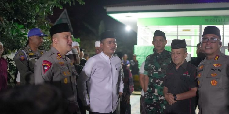 Bupati Jon Firman Pandu Ikuti Subuh Berjamaah Bersama Forkopimda