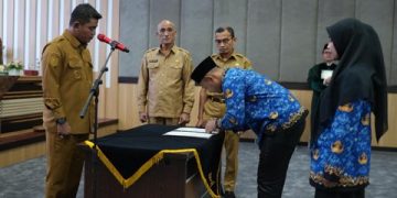 Bupati Solok Hadiri Pengambilan Sumpah dan Penyerahan SK Pengangkatan PPPK Tahap II Formasi Tahun 2024