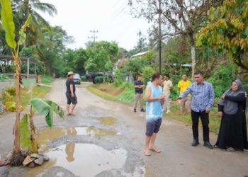 Viral di Media Sosial, Bupati Solok Tinjau Langsung Jalan Panyakalan – Muaro Paneh