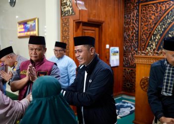 Program Gerakan Subuh Berjamaah yang Digagas Kapolda Gatot Tri Suryanta Digelar di Mesjid Ummy Alahan Panjang