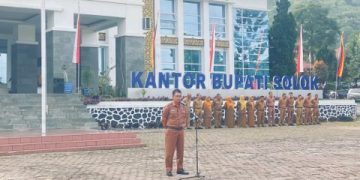 Romi Hendrawan Pimpin Apel Pagi di Lingkup Pemerintah Kabupaten Solok