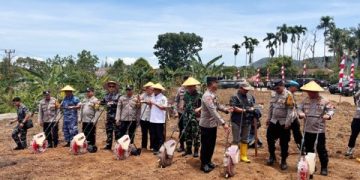 Wabup Solok Hadiri Penanaman Jagung Serentak dan Peresmian Gudang Ketahanan Pangan Polri Sinergi Lintas Lembaga Perkuat Kemandirian Pangan di Sumbar