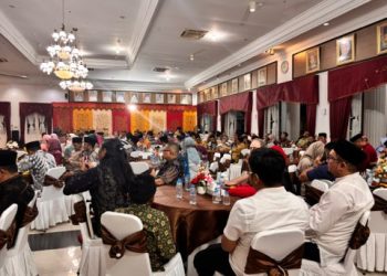 Wakil Bupati Solok Hadiri Malam Resepsi Hari Jadi ke-80 Provinsi Sumatera Barat