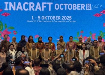 Ketua Dekranasda Kabupaten Solok Hadiri Pembukaan Inacraft Oktober 2025 di Jakarta