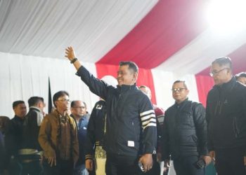 Bupati Solok Hadiri Malam Puncak Penutupan Festival 5 Danau Kabupaten Solok