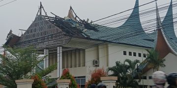 Sebanyak 46 KK Terdampak Akibat Angin Puting Beliung yang Melanda Kota Solok