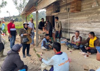 Srikandi Golkar Kabupaten Solok Salurkan Aspirasinya Untuk Masyarakat Danau Kembar