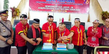 Bupati Mentawai Ikuti Rapat Paripurna DPRD Peringatan Hari Jadi Kabupaten Ke-26 Tahun 