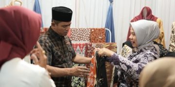 Bupati Solok Membuka Pameran UMKM Nagari Surian Ke-7 Tahun 2025