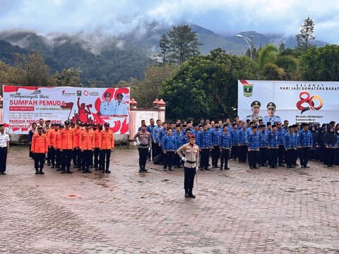 Upacara Peringatan Hari Pahlawan 2025 di Kabupaten Solok Berlangsung Khidmat dan Penuh Makna