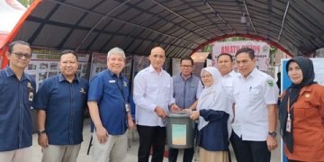 Kemenkeu Salurkan Bantuan untuk Korban Bencana Kabupaten Solok, 35 Paket Sembako Diserahkan ke Posko Utama