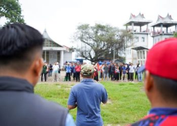 Pemkab Solok Gelar Apel Sebelum Melaksanakan Goro Massal di Dermaga Danau Singkarak