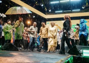 Wabup Solok Hadiri Malam Puncak HUT ke-22 Solok Selatan