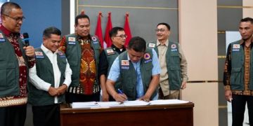 Pemkab Solok Serahkan Dokumen R3P kepada BNPB pada Rakor Sinergitas R3P Sumbar 2025