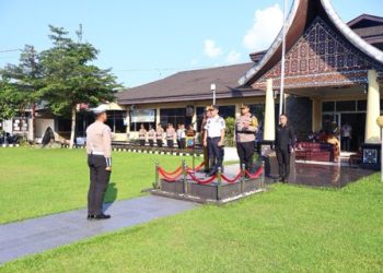 Wali Kota Payakumbuh Pimpin Apel Gelar Pasukan Operasi Ketupat Singgalang Tahun 2026