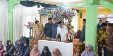Bupati Solok Buka Puasa Bersama di Masjid Istiqomah Nagari Sungai Janiah