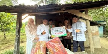 Bupati Solok Serahkan Bantuan Rumah Layak Huni dan Buka Puasa Bersama Masyarakat Nagari Taruang-Taruang