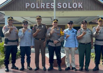 Hadapi Lebaran 2026, Kapolres AKBP Agung Pranajaya, S.I.K Menyediakan Parkir Gratis di Halaman Mako Polres Solok