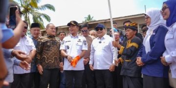 Bupati Solok Dampingi Wamenko Hukum, HAM, Imigrasi dan Pemasyarakatan Ground Breaking Jembatan Gantung Saniang Baka