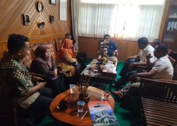 Komisi II DPRD Sumbar Kunjungi Kantor KPHL Pasaman Raya, Tegaskan Pengawasan Pergeseran Batas Wilayah