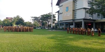 Sekda Payakumbuh Ajak Seluruh ASN Terapkan Pola Hidup Hemat Energi dan Disiplin Dalam Pengelolaan Sampah