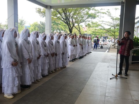 Wawako Payakumbuh Lepas Pawai Ta’aruf Siswa-Siswi SDS IT IPHI