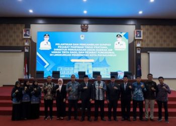 Wali Kota Payakumbuh Lantik dan Ambil Sumpah Pejabat Pimpinan Tinggi (JPT) Pratama 