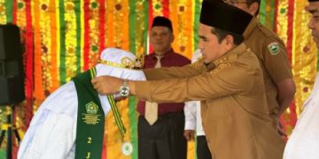 Wisuda Tahfidz ke-4 MTsN 7 Solok, 30 Siswa Dikukuhkan