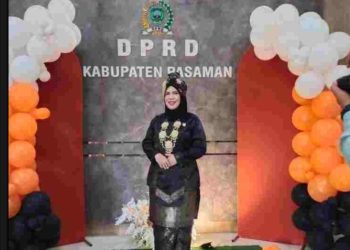 Anggota DPRD Pasaman Yunelda Asra Peduli Wartawan