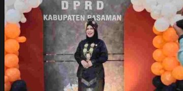 Anggota DPRD Pasaman Yunelda Asra Peduli Wartawan