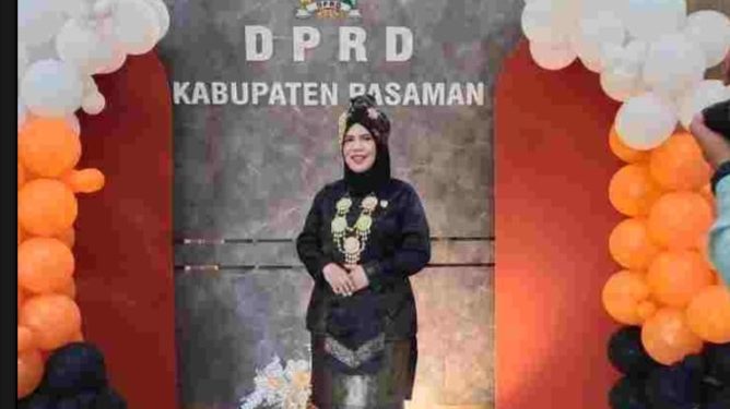 Anggota DPRD Pasaman Yunelda Asra Peduli Wartawan