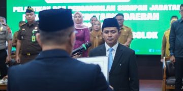 Pemkab Solok Laksanakan Pelantikan dan Pengambilan Sumpah Jabatan Penjabat Sekretaris Daerah