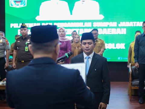 Pemkab Solok Laksanakan Pelantikan dan Pengambilan Sumpah Jabatan Penjabat Sekretaris Daerah