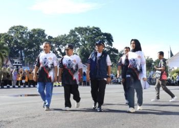 Bupati Pasaman Lepas Jalan Santai Hardiknas 2026
