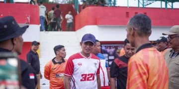 Bupati Solok Hadiri Pembukaan Turnamen Sepak Bola Supayang Legend Cup U-40