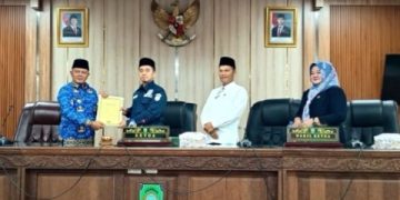 DPRD Pasaman Gelar Paripurna, Fraksi-Fraksi Sampaikan Pandangan Terhadap Ranperda LKPJ APBD 2025