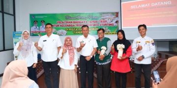 Pemko Payakumbuh Laksanakan Pelatihan Budidaya Jamur Tiram dan Penyerahan Bantuan 6000 Baglog Kepada Keluarga Miskin Berisiko Stunting