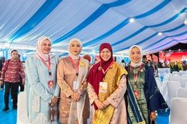 Ny. Nia Jon Firman Pandu Hadiri Peringatan HUT ke-46 Dewan Kerajinan Nasional (DEKRANAS) di Makassar