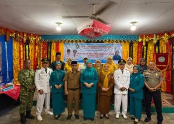 Camat Dan Ketua TP PKK Bukit Sundi di Lantik