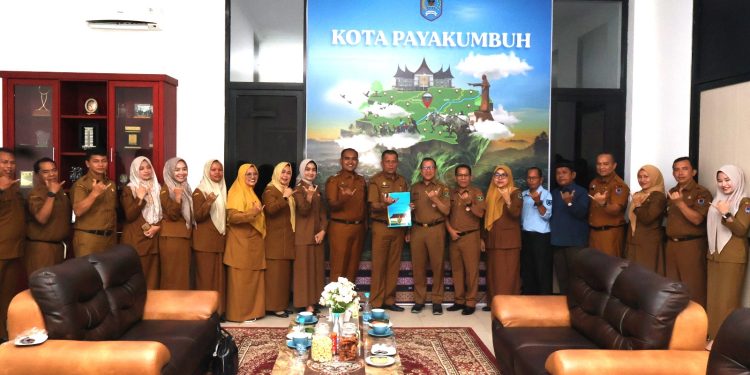 Kelurahan Sawahpadang Aua Kuniang Ditetapkan Sebagai Juara I Lomba Kelurahan Tingkat Provinsi Sumatera Barat Tahun 2026